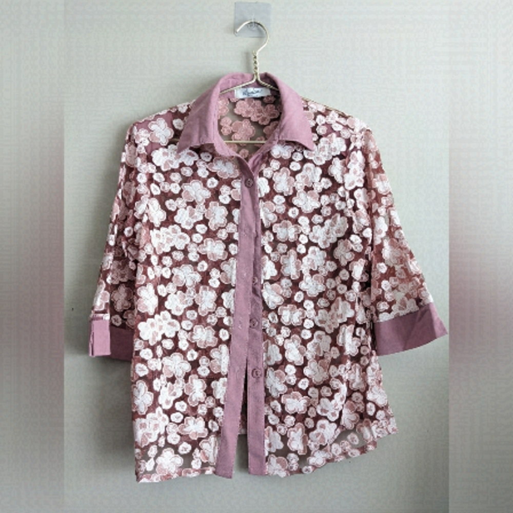 Vintage Wisdom Collection sheer floral blouse